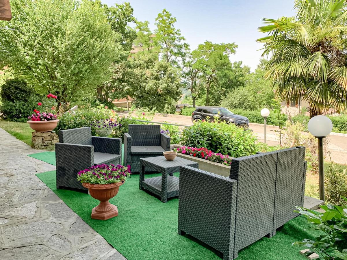 La Locanna Otel Serramazzoni Dış mekan fotoğraf