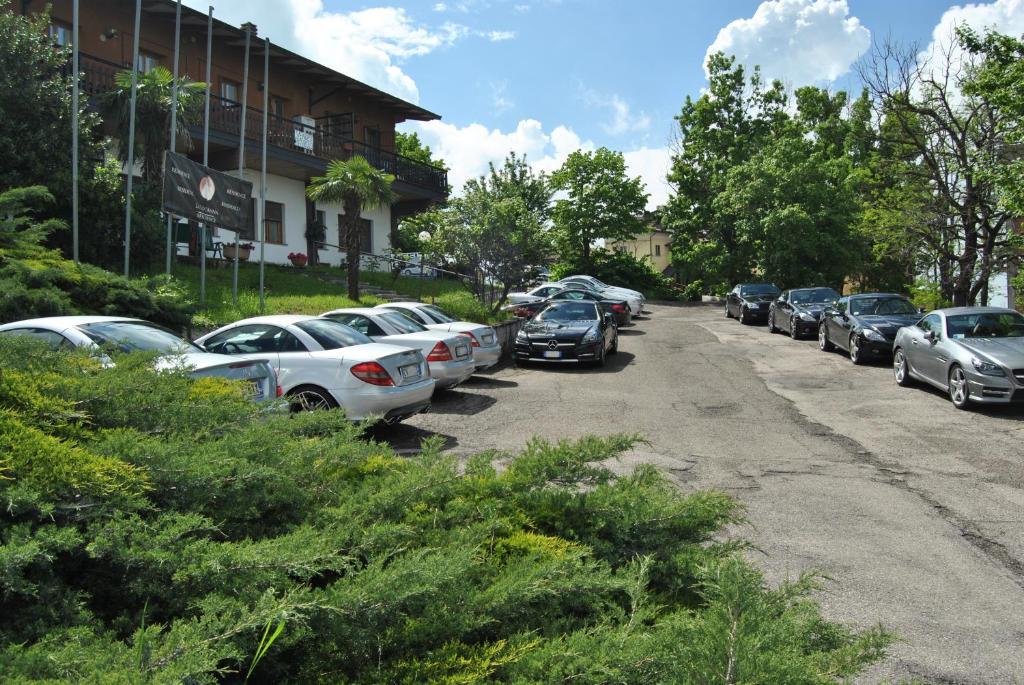 La Locanna Otel Serramazzoni Dış mekan fotoğraf