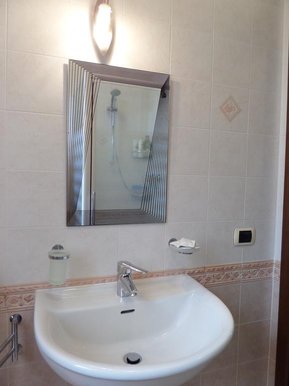 La Locanna Otel Serramazzoni Dış mekan fotoğraf